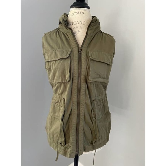 NEW J. Crew Chino Twill Mid-Length Utility Vest - 8/10 Medium NWT